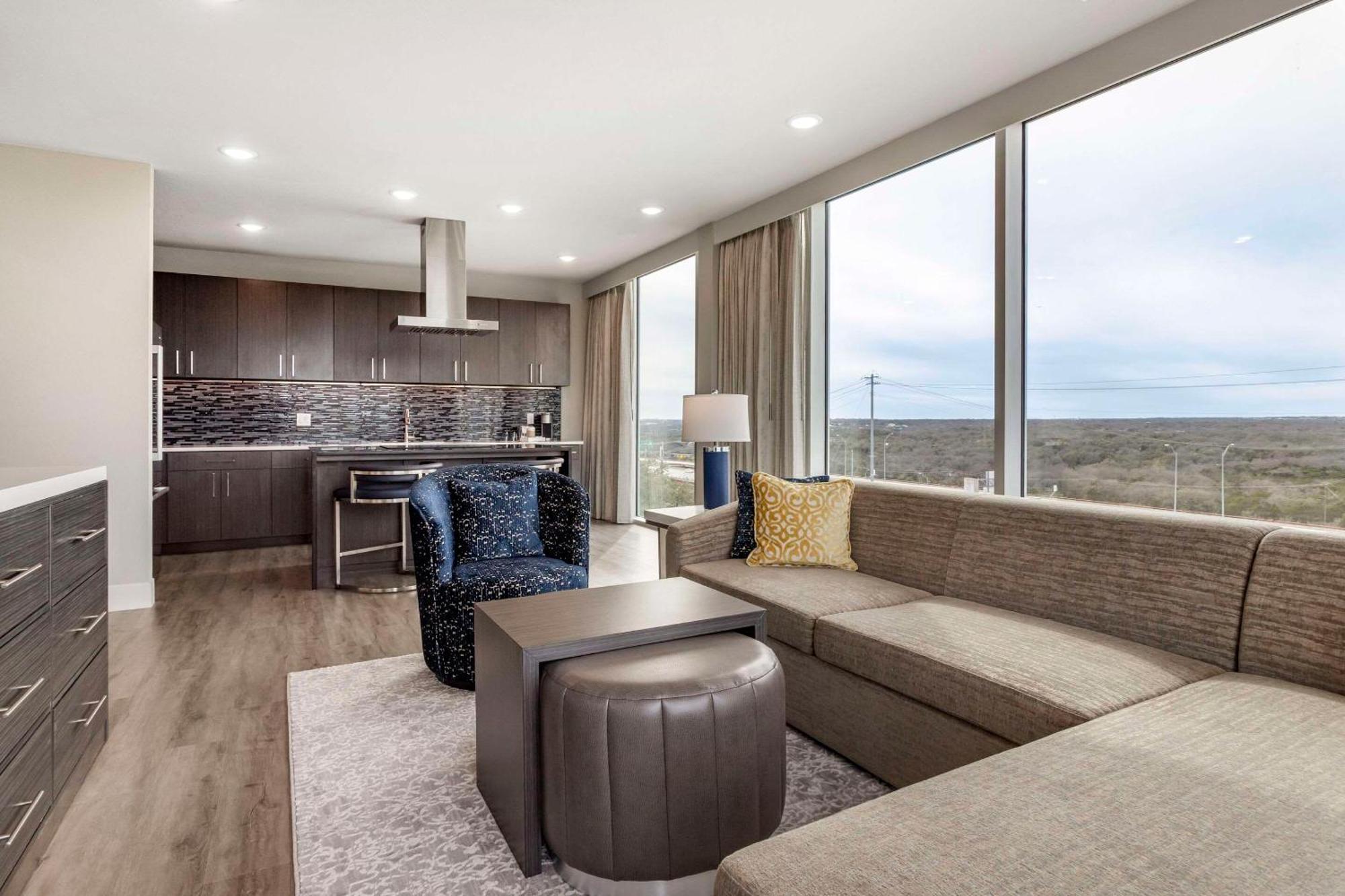 Cambria Hotel Austin Uptown Near The Domain Buitenkant foto